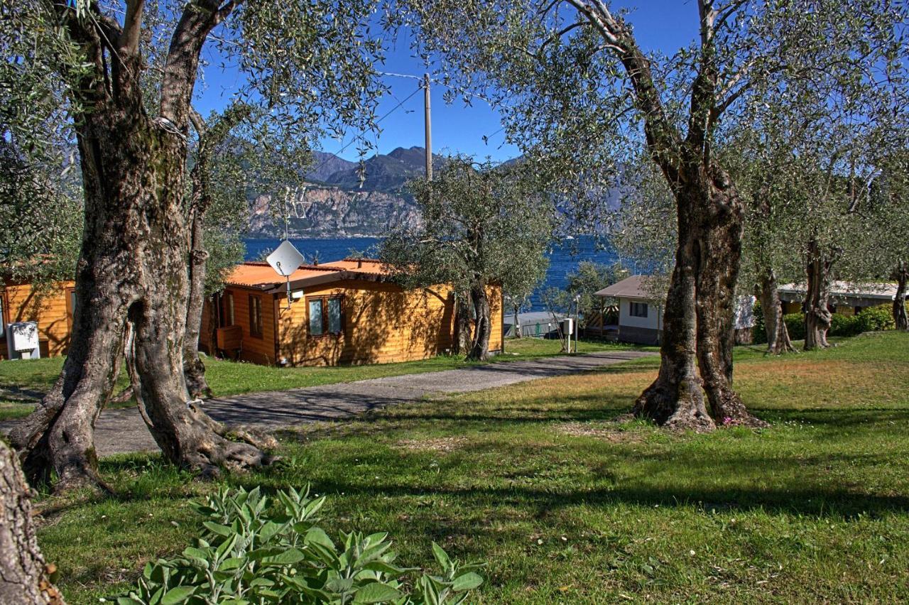 Monja Village Brenzone sul Garda Exterior photo