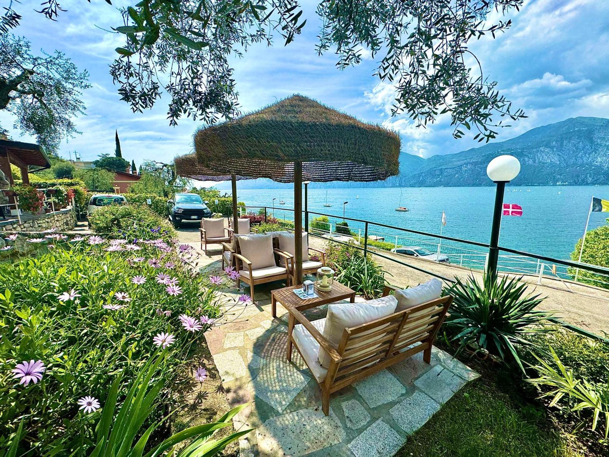 Monja Village Brenzone sul Garda Exterior photo