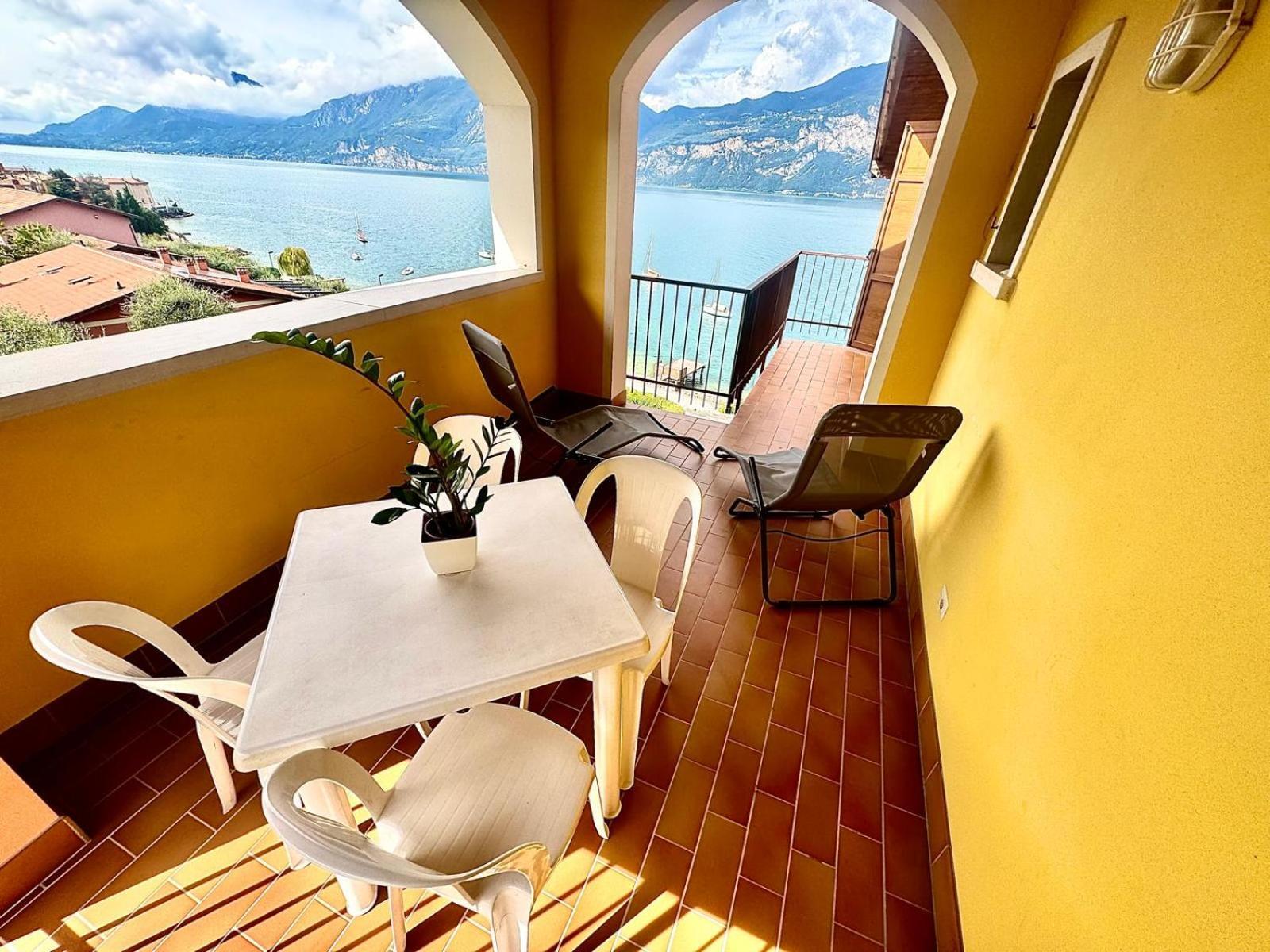 Monja Village Brenzone sul Garda Exterior photo