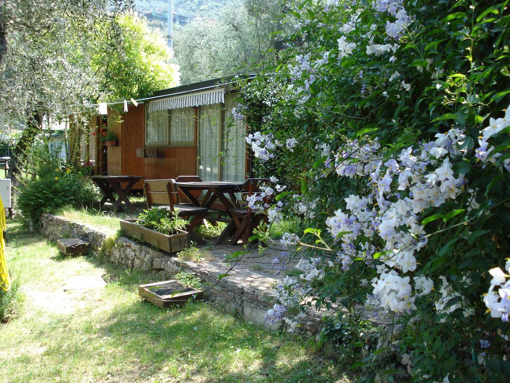 Monja Village Brenzone sul Garda Exterior photo